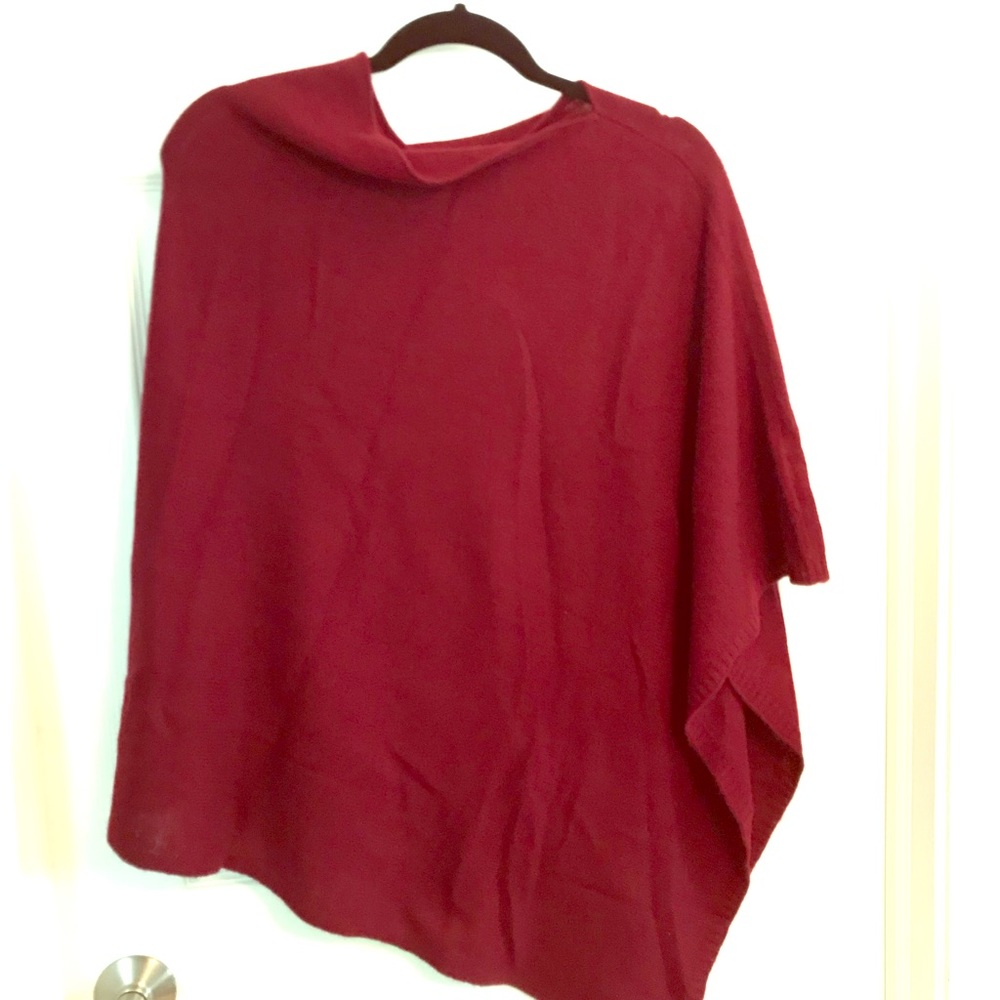 Charter Club Luxury Cashmere poncho in Cranberry